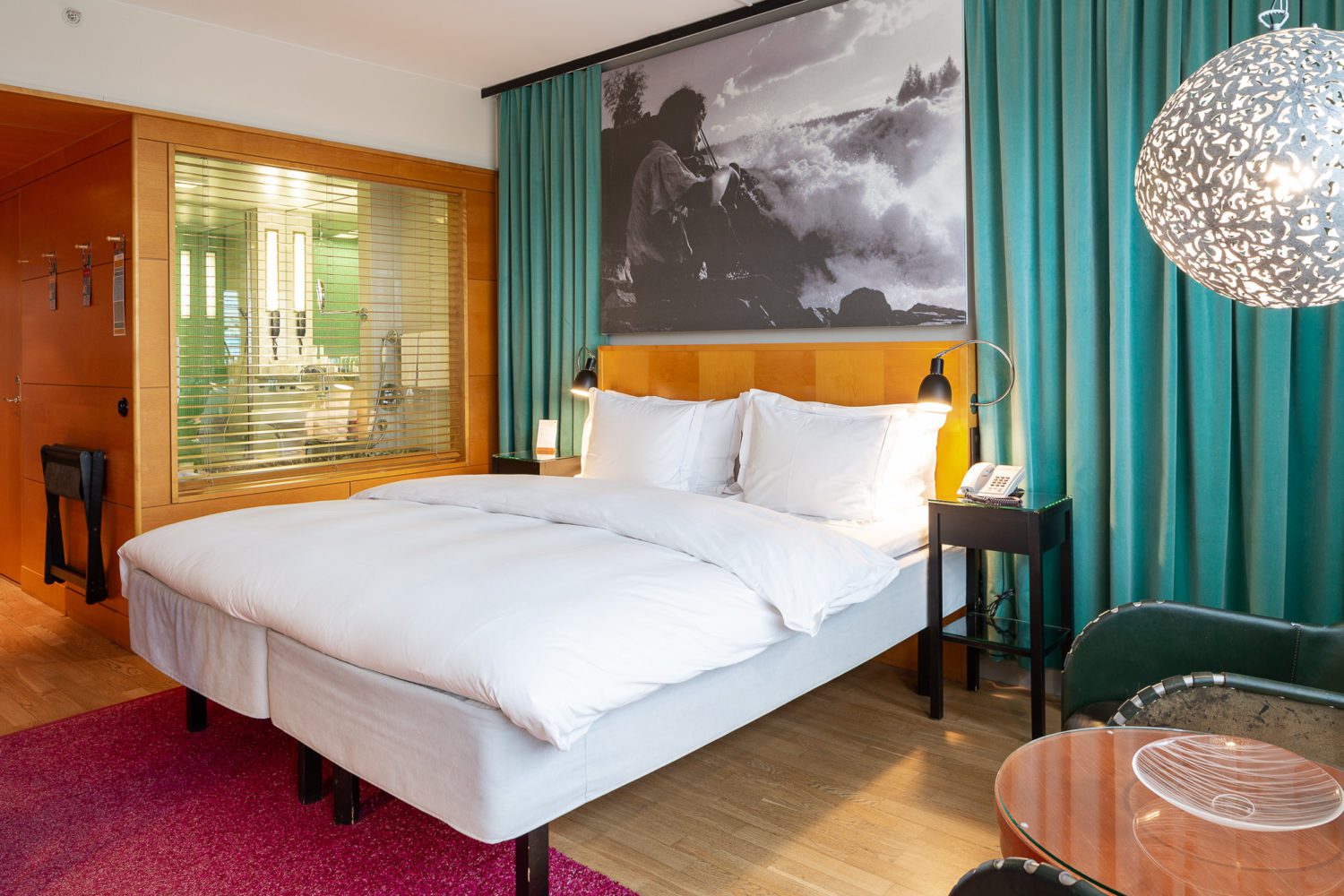 De luxe rum med balkong